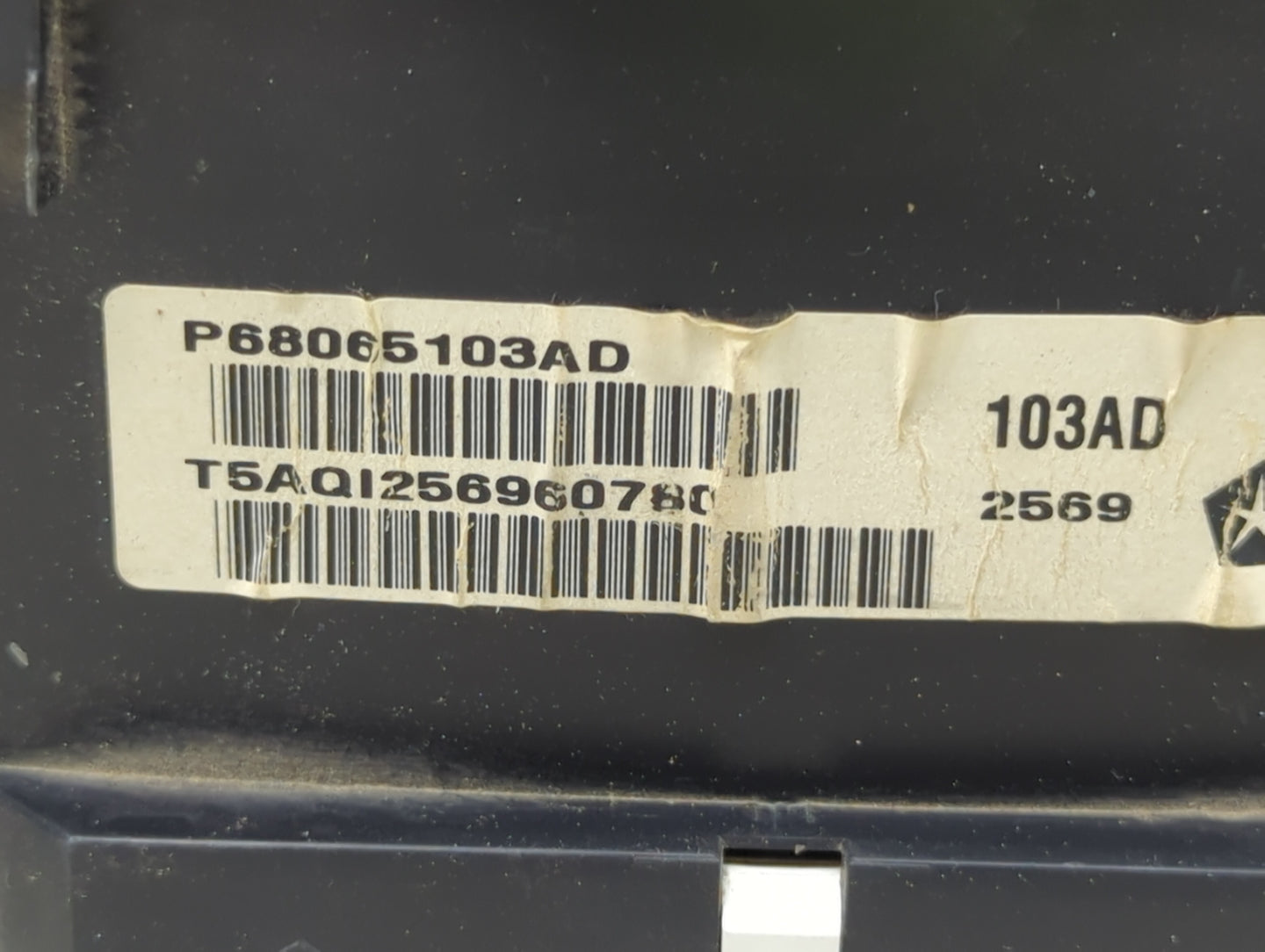 2010 Dodge Grand Caravan Instrument Cluster Speedometer Gauges P/N:P68065103AD Miles:167K Fits OEM Used Auto Parts - Oemused