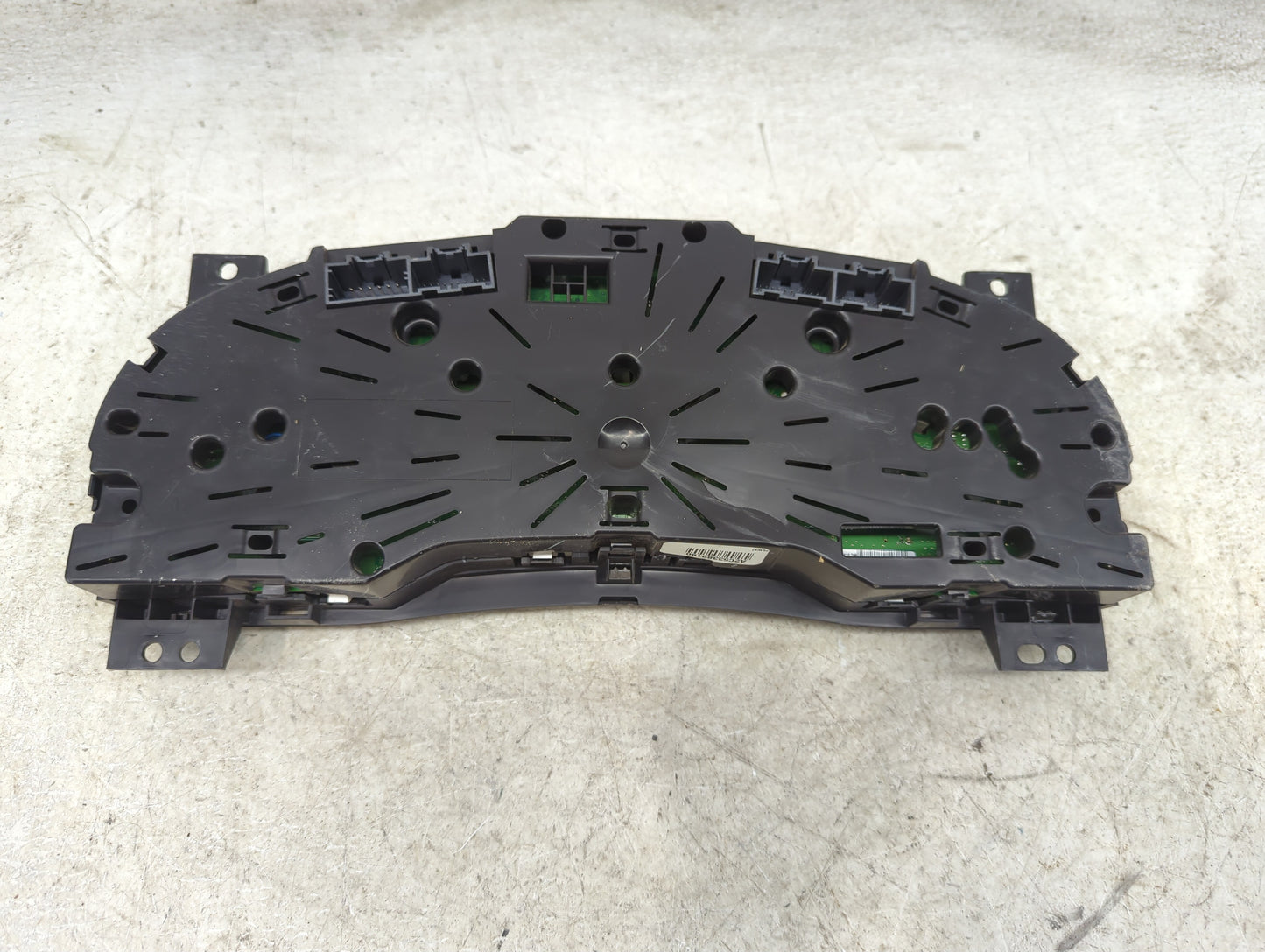 2010 Dodge Grand Caravan Instrument Cluster Speedometer Gauges P/N:P68065103AD Miles:167K Fits OEM Used Auto Parts - Oemused