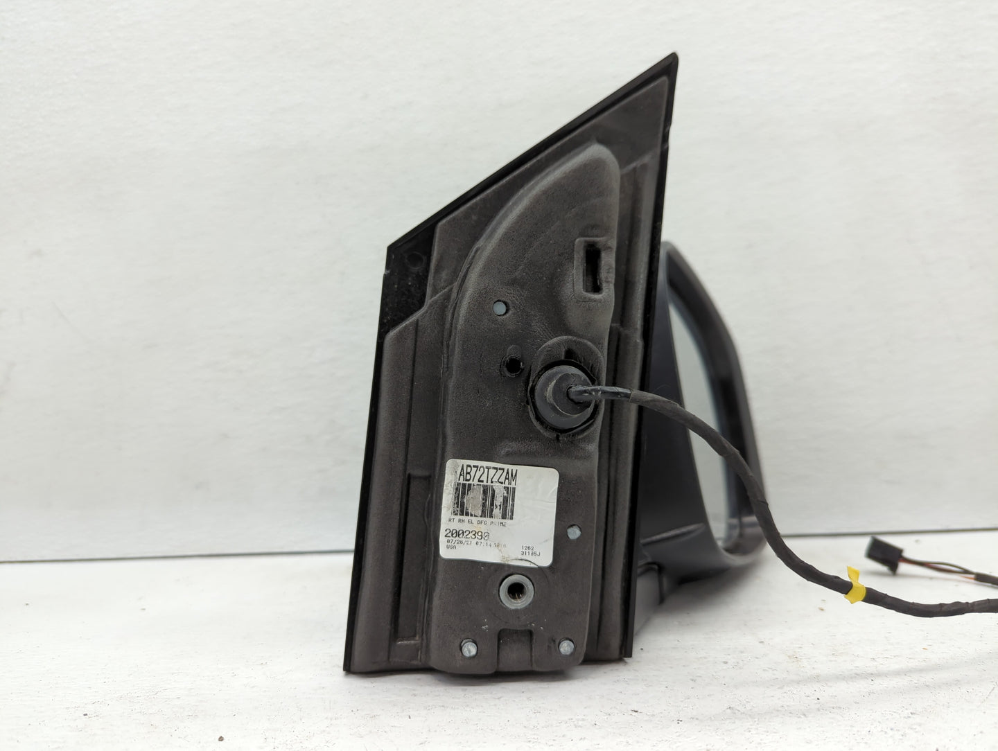 2010 Dodge Grand Caravan Driver Side View Mirror - Left Door Mirror OEM Used - Oemusedautoparts1.com