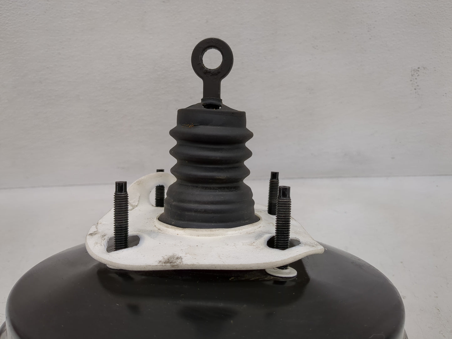 2009-2010 Dodge Grand Caravan Power Brake Booster Oem - Oemusedautoparts1.com
