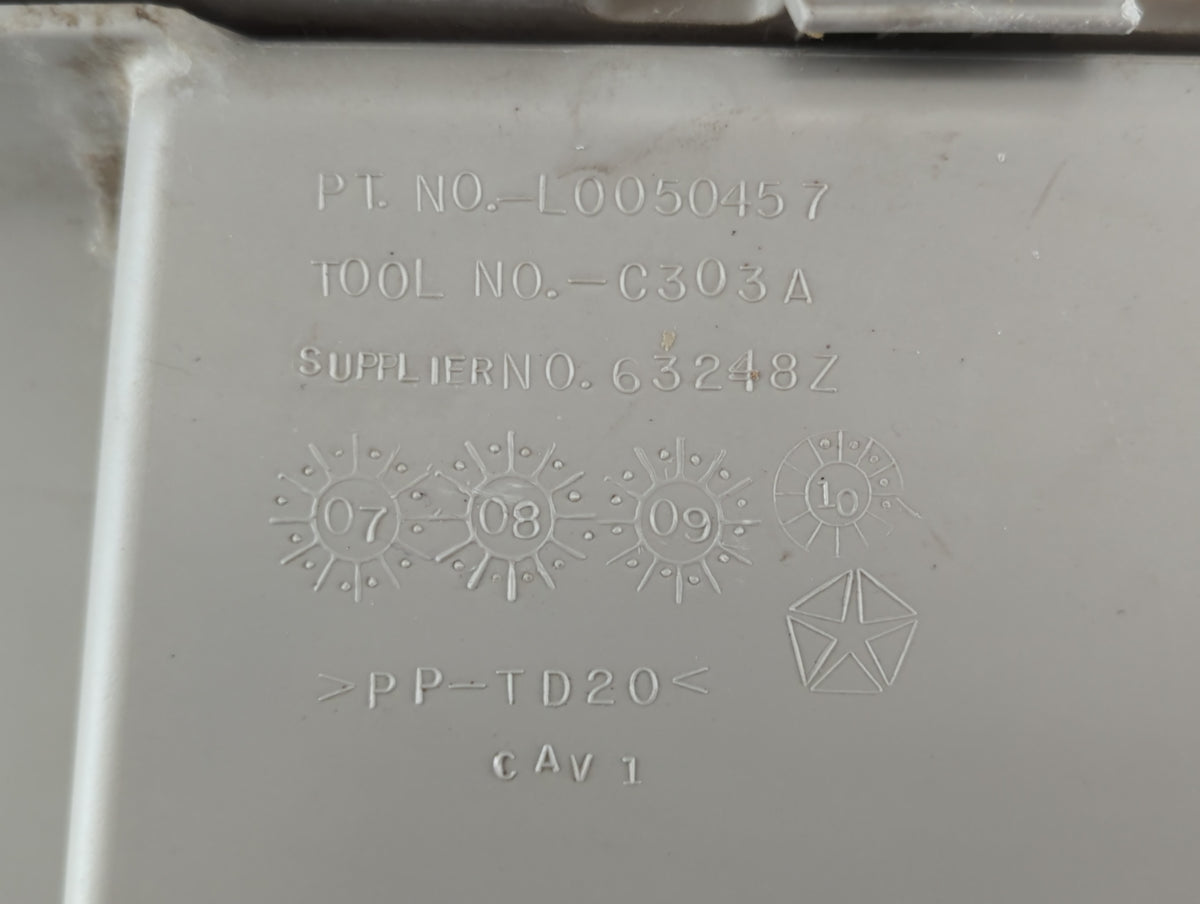 2010 Dodge Grand Caravan Passenger Glove Box Door Storage Compartment 938175 - Oemusedautoparts1.com