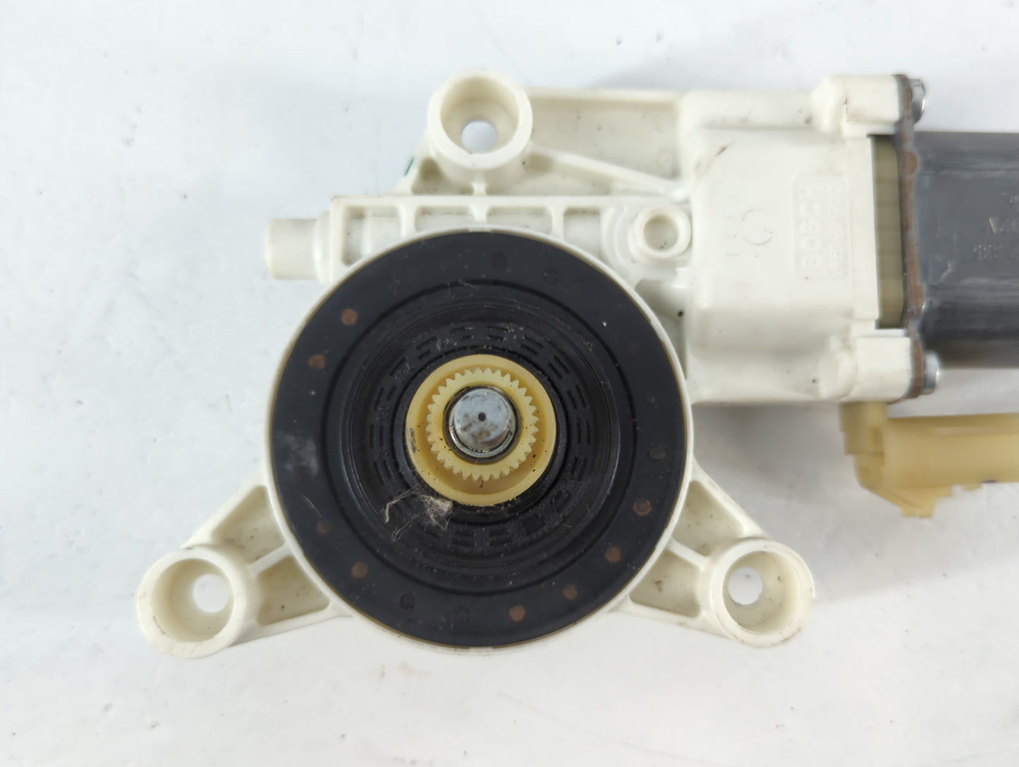 2010 Dodge Grand Caravan Driver Front Left Power Window Motor - Oemusedautoparts1.com