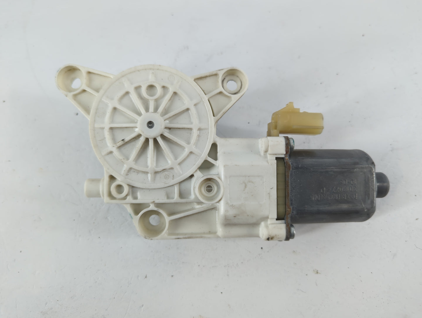 2010 Dodge Grand Caravan Driver Front Left Power Window Motor - Oemusedautoparts1.com