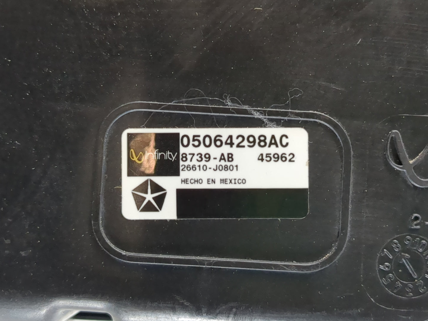 2010 Dodge Journey Radio Speaker Amplifier 05064298ac - Oemusedautoparts1.com