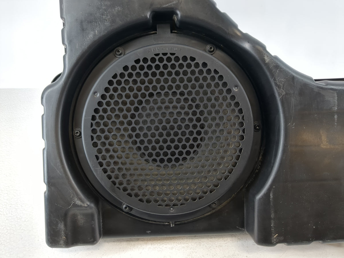 2010 Dodge Journey Radio Speaker Amplifier 05064298ac - Oemusedautoparts1.com
