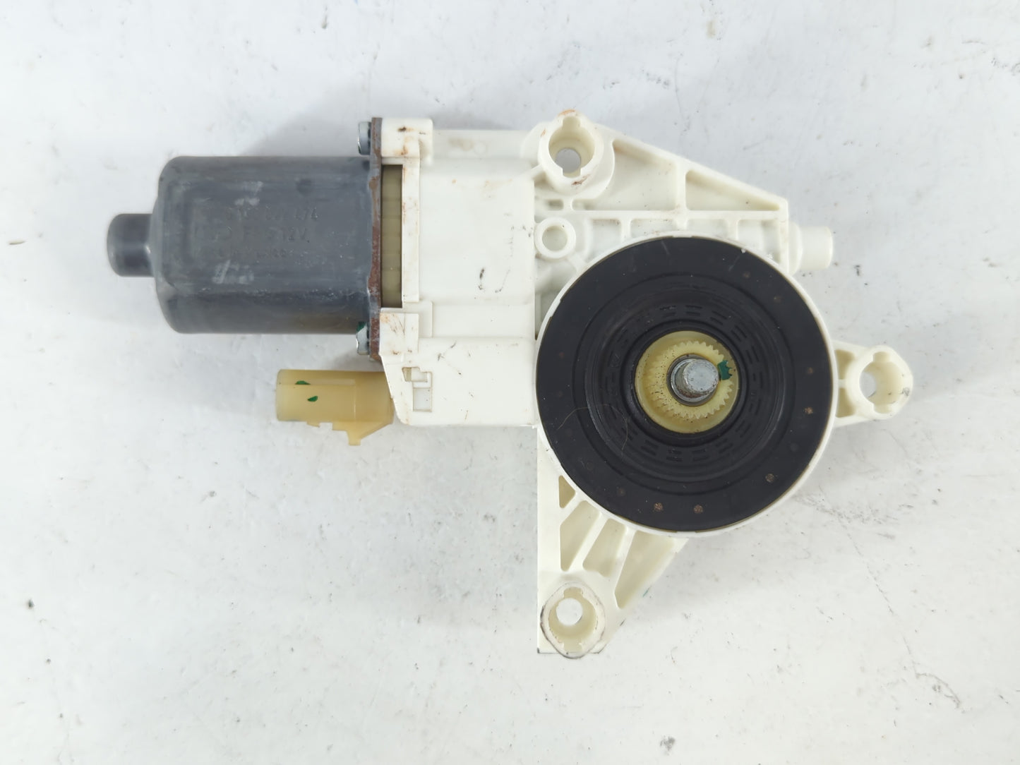 2010 Dodge Journey Passenger Rear Right Power Window Motor 1035141 - Oemusedautoparts1.com
