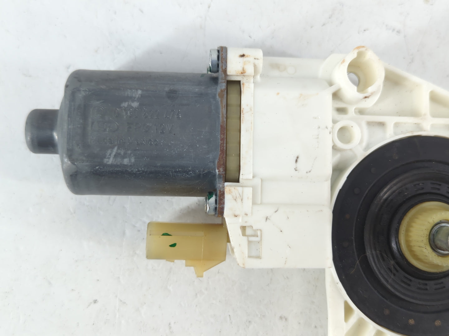 2010 Dodge Journey Passenger Rear Right Power Window Motor 1035141 - Oemusedautoparts1.com