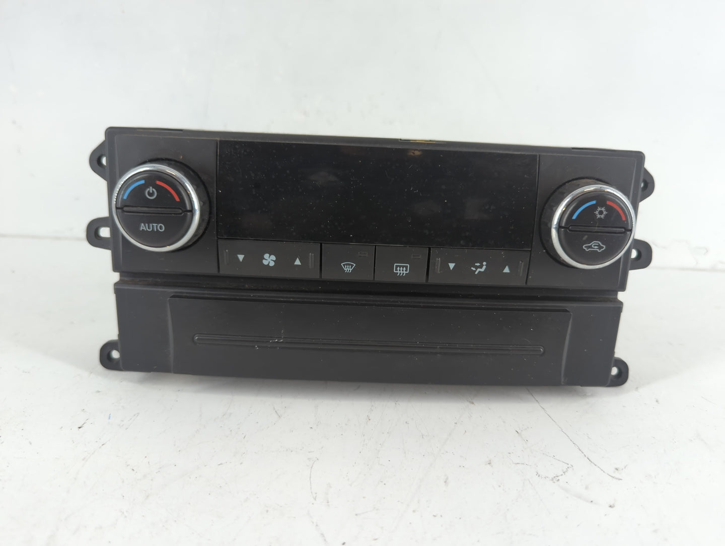 2010 Dodge Journey Climate Control Module Temperature AC/Heater Replacement P/N:17710007581 Fits OEM Used Auto Parts - Oemus