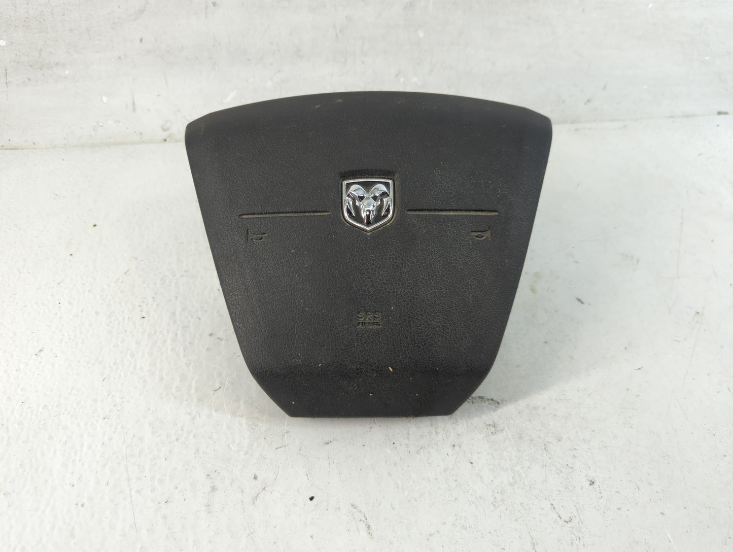 2010 Dodge Journey Air Bag Driver Left Steering Wheel Mounted Fits OEM Used Auto Parts - Oemusedautoparts1.com