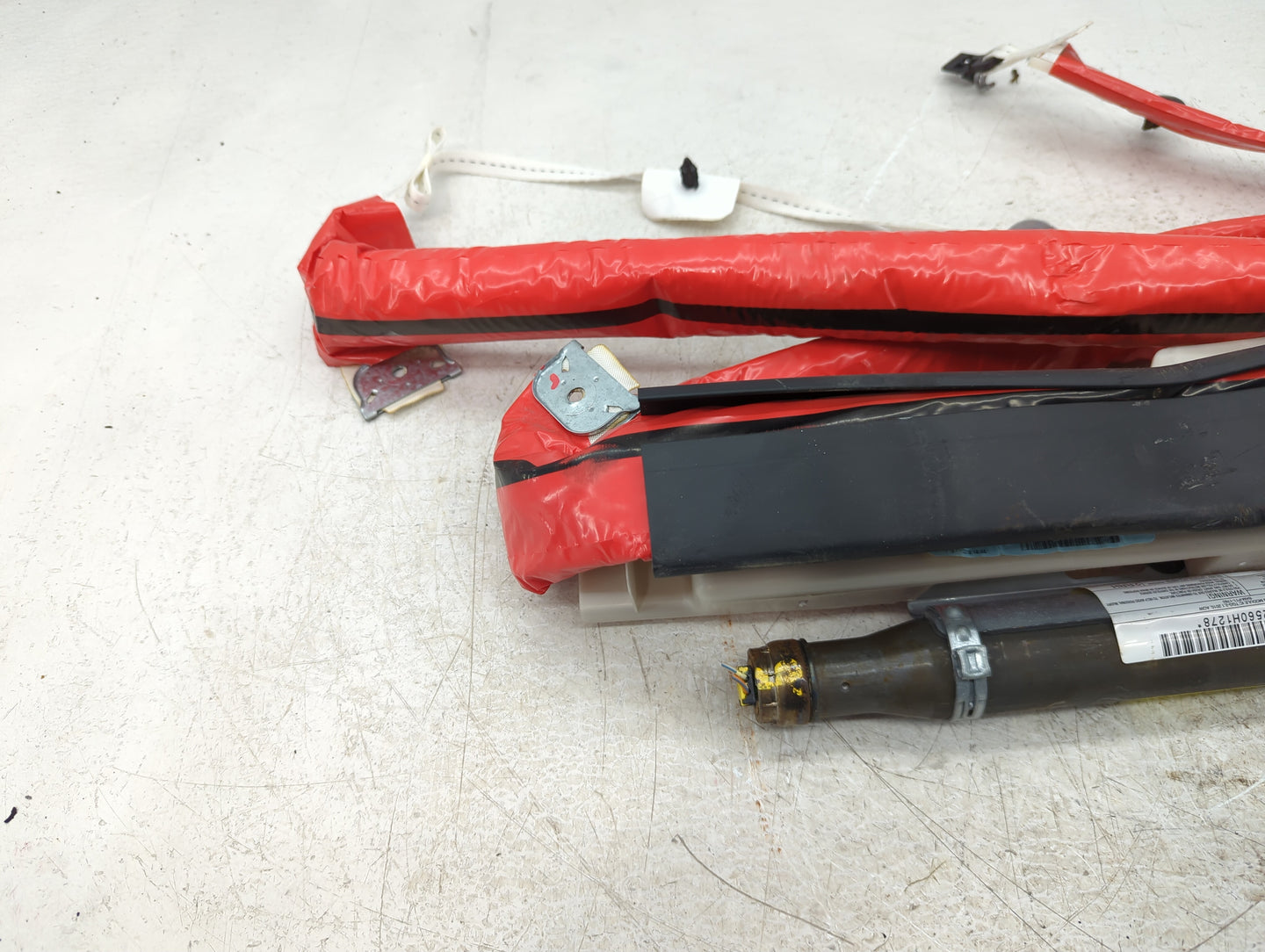 2010 Dodge Journey Passenger Curtain Air Bag Oem - Oemusedautoparts1.com