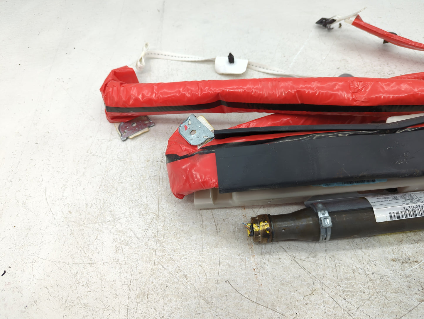 2010 Dodge Journey Passenger Curtain Air Bag Oem - Oemusedautoparts1.com
