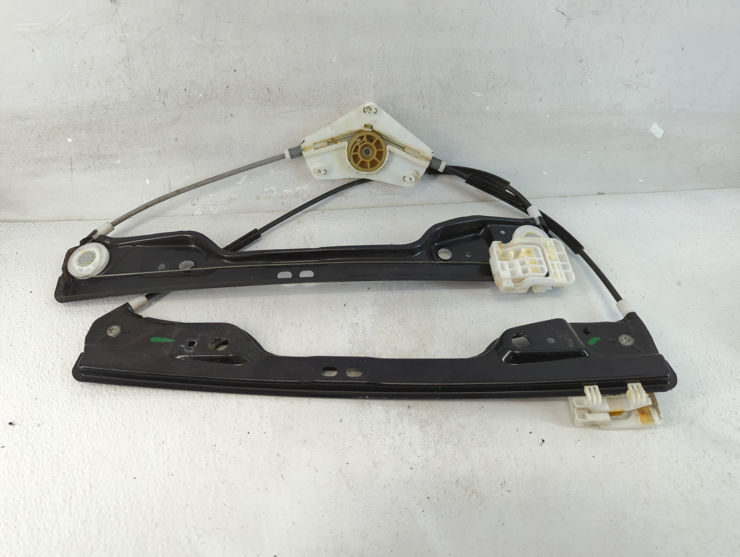 2010 Dodge Journey Driver Left Rear Window Regulator 1035168 - Oemusedautoparts1.com