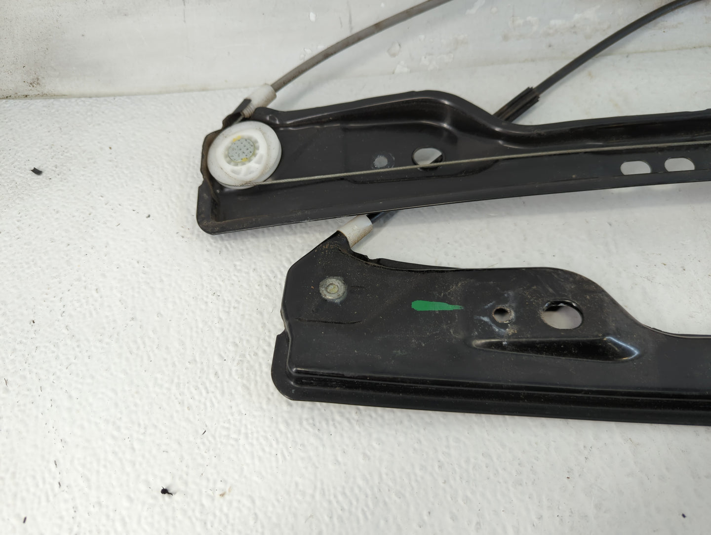 2010 Dodge Journey Driver Left Rear Window Regulator 1035168 - Oemusedautoparts1.com