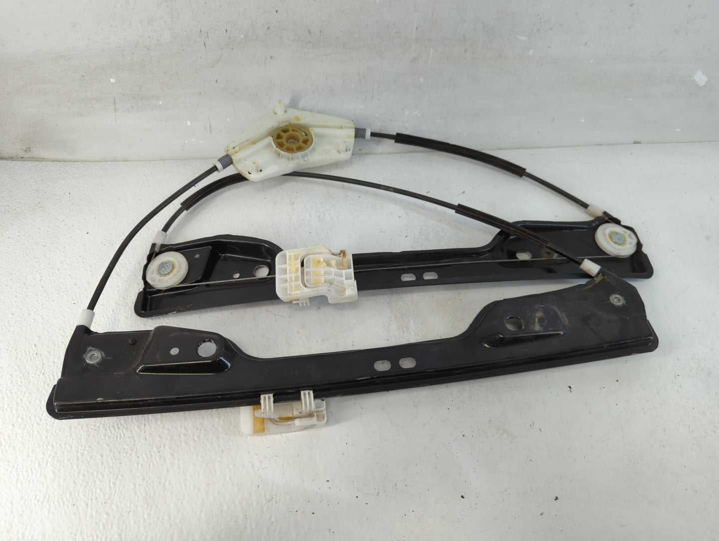 2010 Dodge Journey Window Regulator Passenger Front - Oemusedautoparts1.com