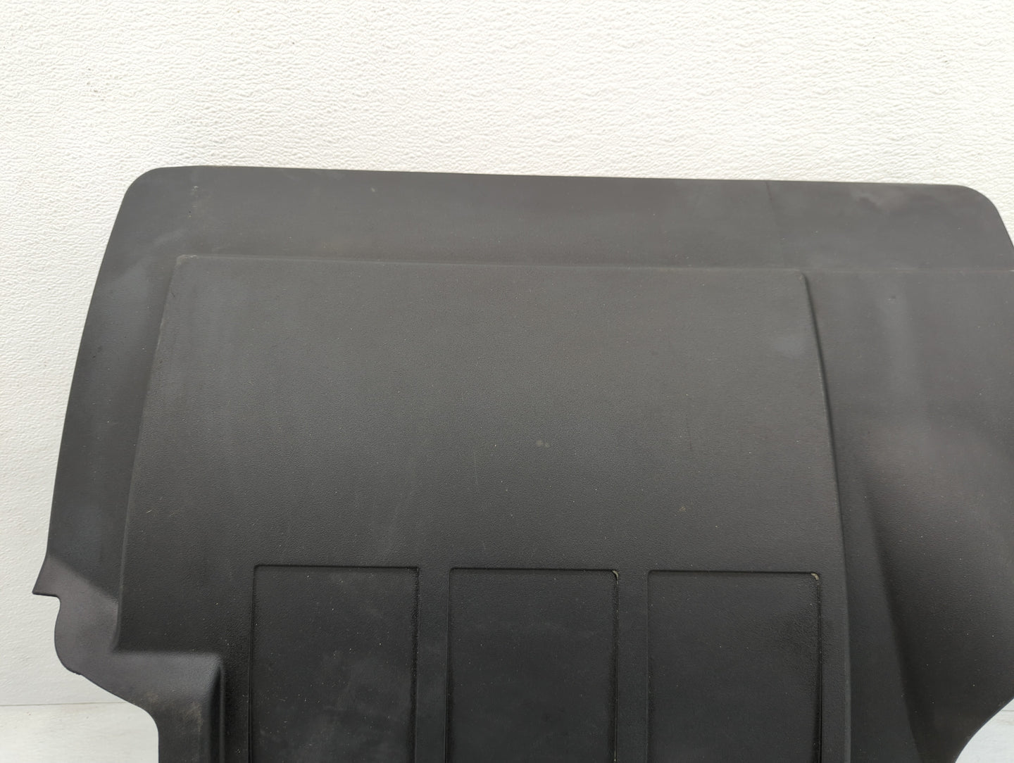 2010 Dodge Journey Engine Cover - Oemusedautoparts1.com