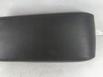 2009-2011 Dodge Journey Center Console Armrest Cover Lid Fits Fits 2009 2010 2011 OEM Used Auto Parts