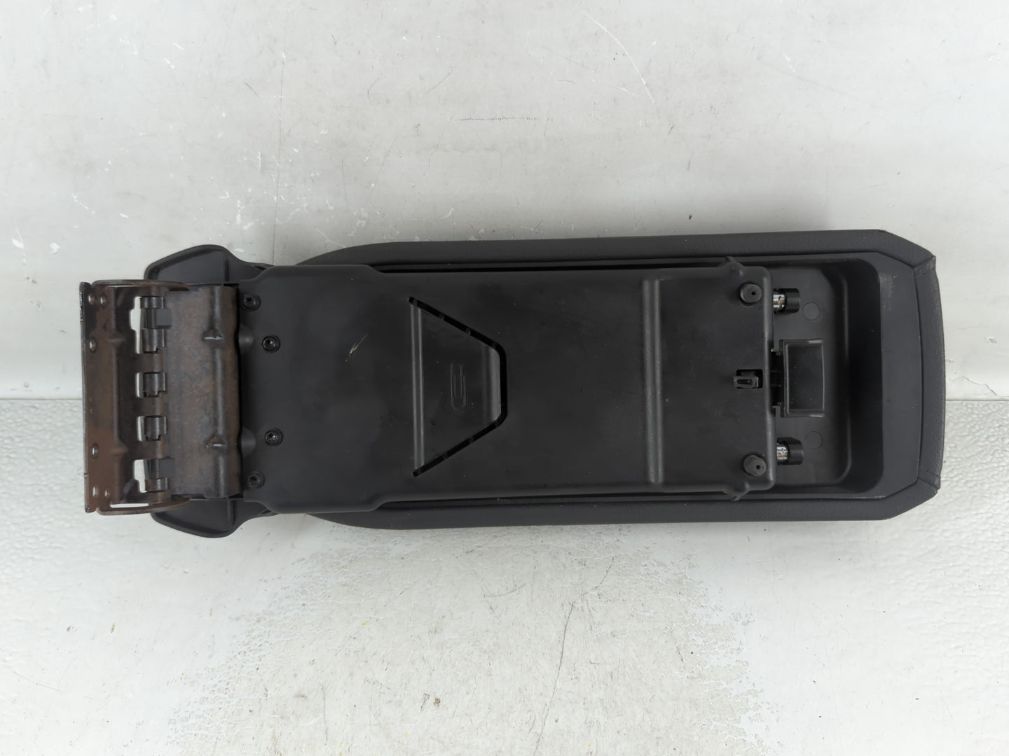 2009-2011 Dodge Journey Center Console Armrest Cover Lid Fits Fits 2009 2010 2011 OEM Used Auto Parts - Oemusedautoparts1.co