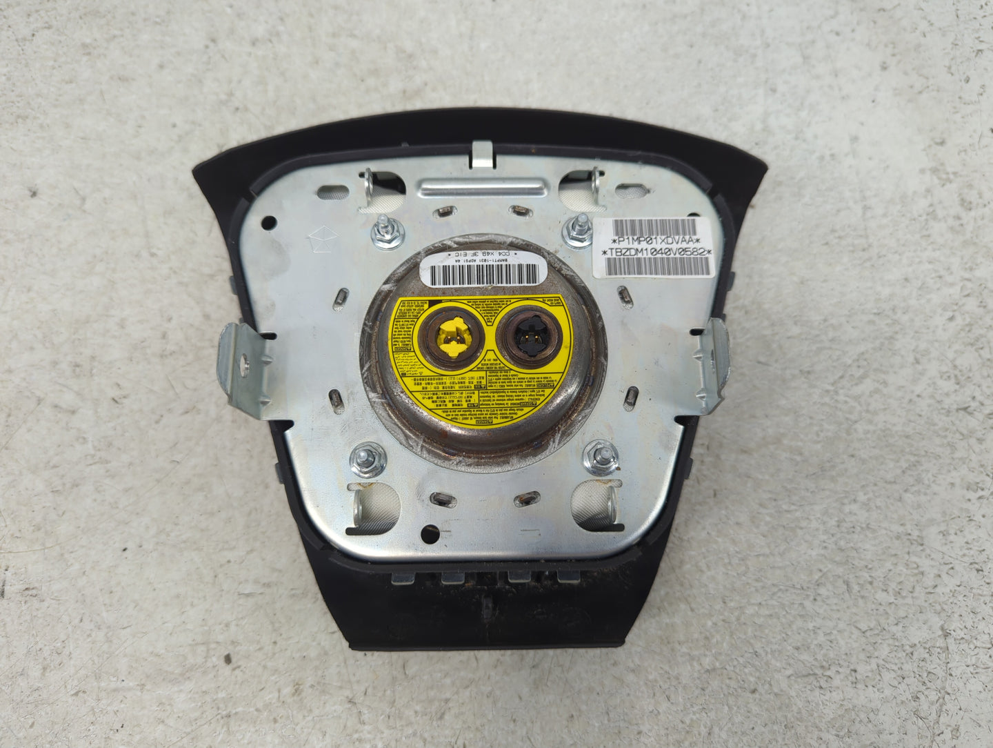 2010 Dodge Journey Air Bag Driver Left Steering Wheel Mounted - Oemusedautoparts1.com