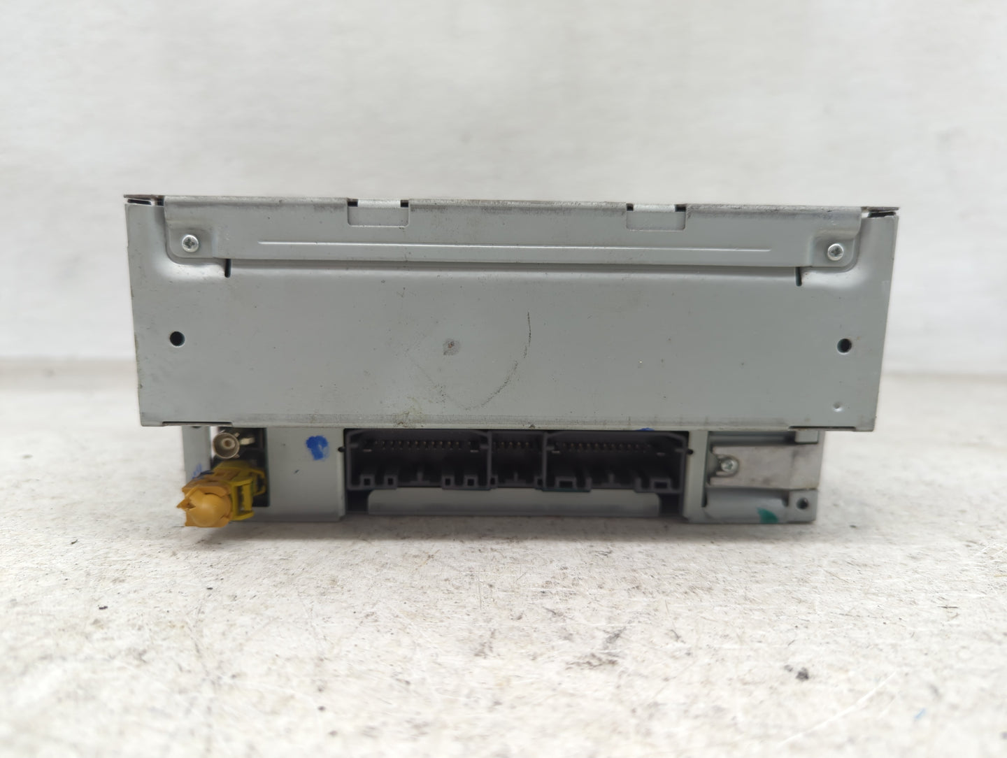 2010 Dodge Journey Radio AM FM Cd Player Receiver Replacement P/N:05064948AC Fits Fits 2009 2011 2012 2013 2014 OEM Used Aut