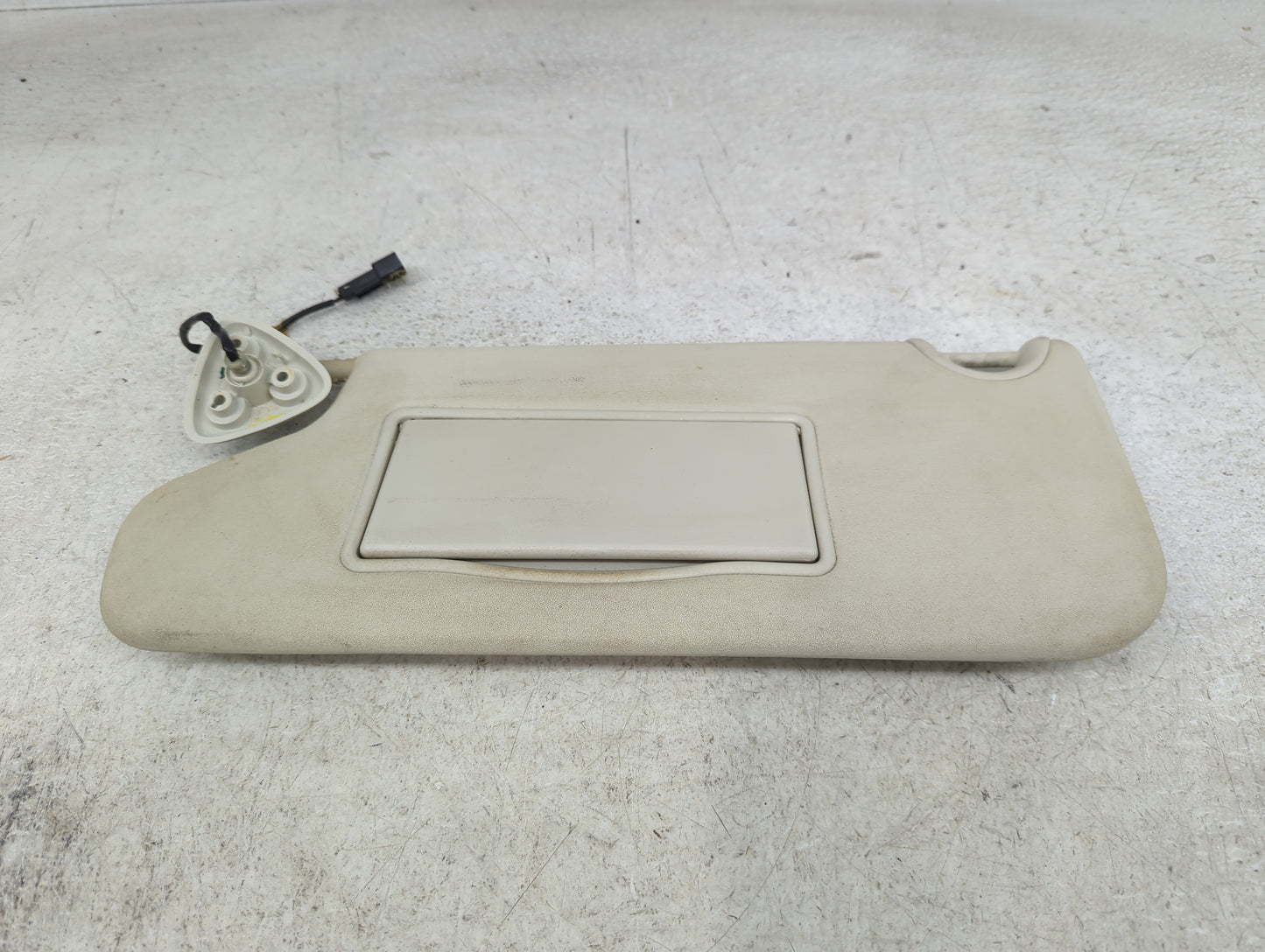 2009-2010 Dodge Journey Sun Visor Shade Replacement Driver Left Mirror Fits Fits 2009 2010 OEM Used Auto Parts - Oemusedauto