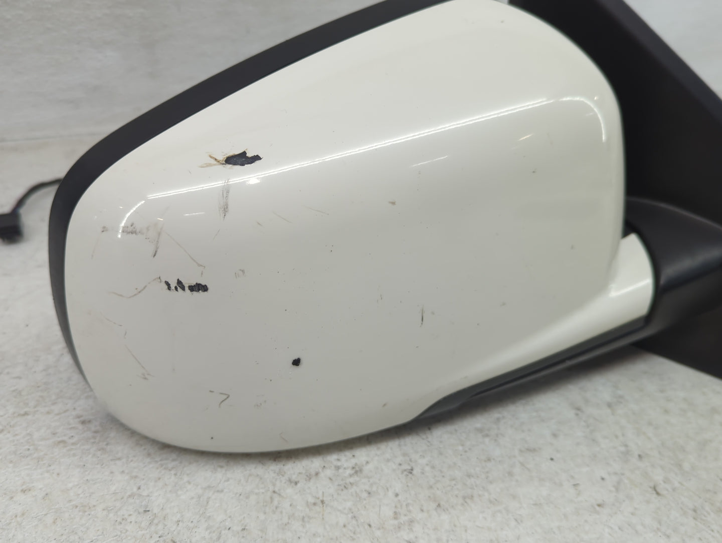 2010 Dodge Journey Driver Side View Mirror - Left Door Mirror OEM Used - Oemusedautoparts1.com