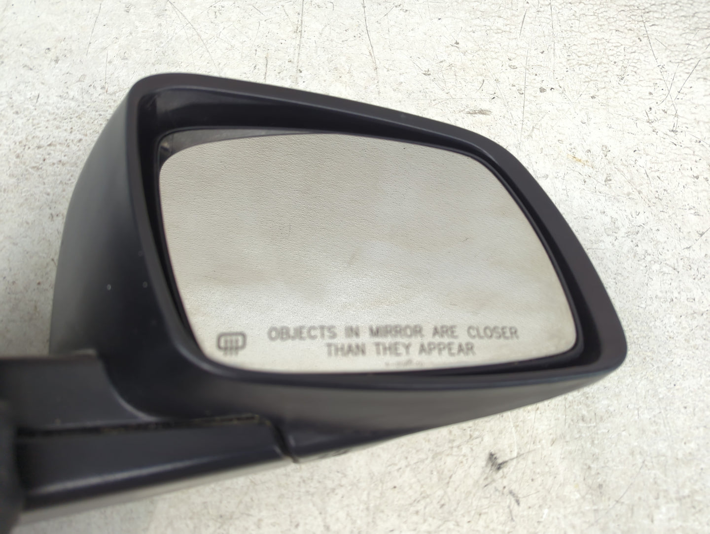 2010 Dodge Journey Driver Side View Mirror - Left Door Mirror OEM Used - Oemusedautoparts1.com