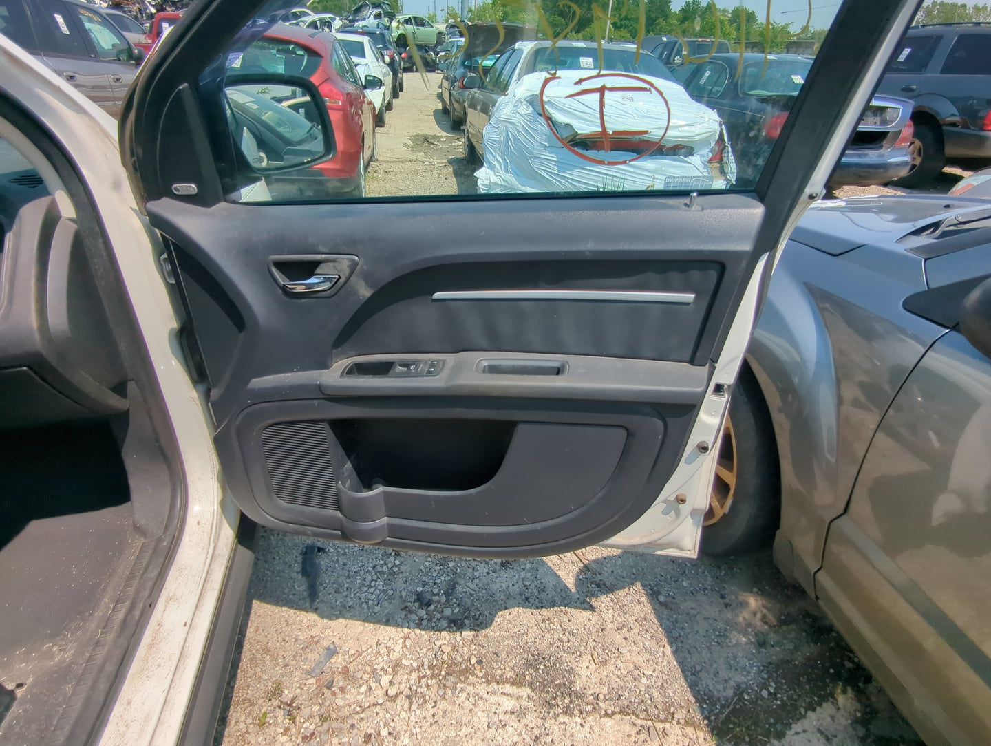2010 Dodge Journey Passenger Fender - Oemusedautoparts1.com