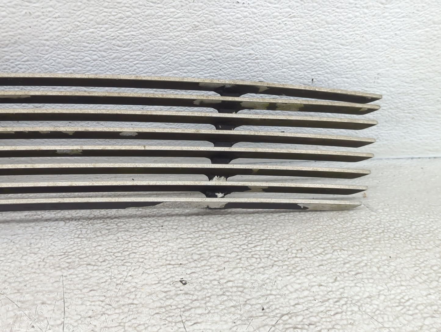 2010 Dodge Journey Front Bumper Grille - Oemusedautoparts1.com