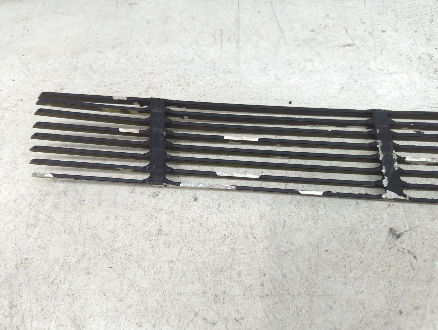 2010 Dodge Journey Front Bumper Grille - Oemusedautoparts1.com