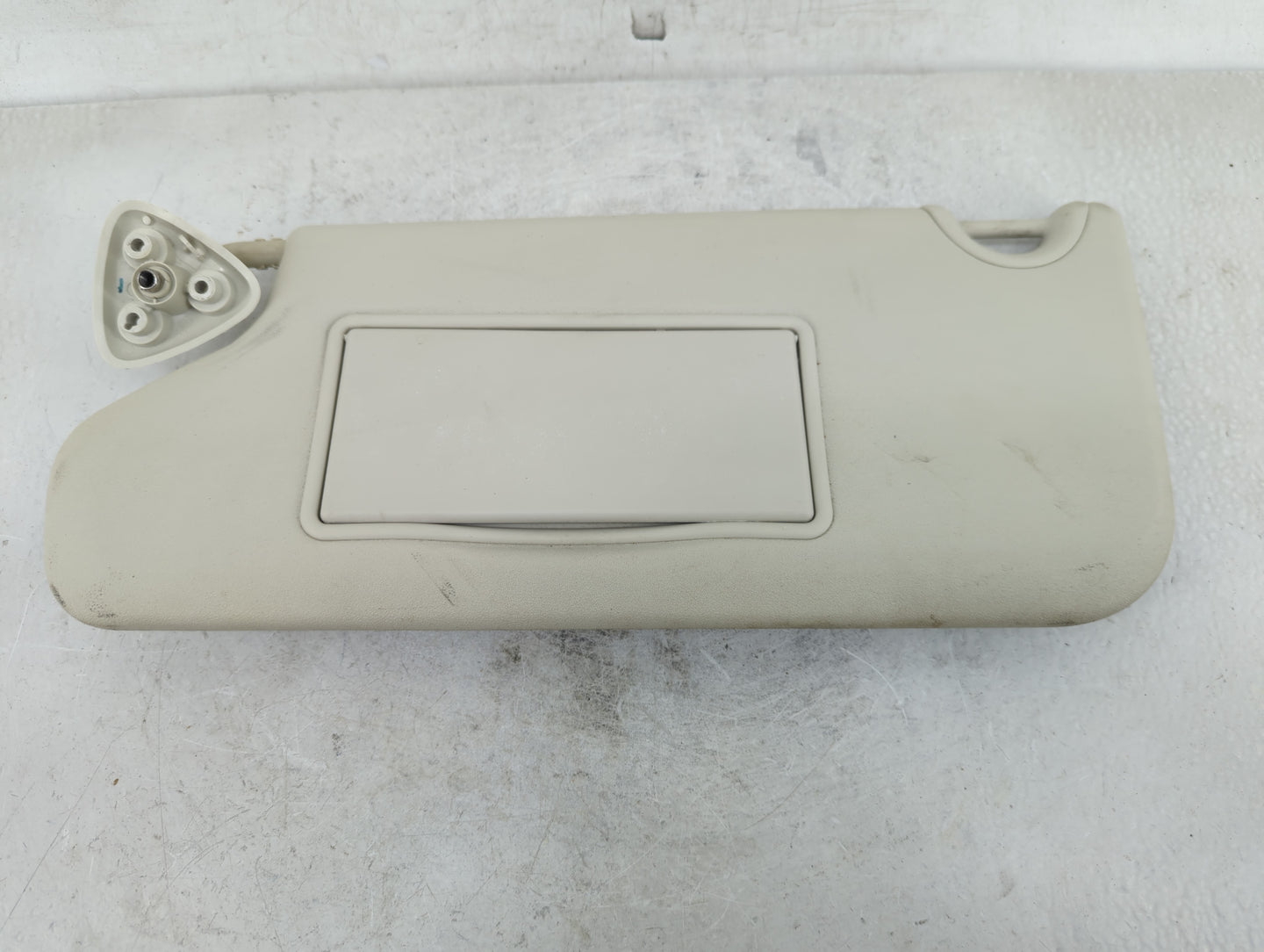 2009-2010 Dodge Journey Sun Visor Shade Replacement Driver Left Mirror Fits Fits 2009 2010 OEM Used Auto Parts - Oemusedauto