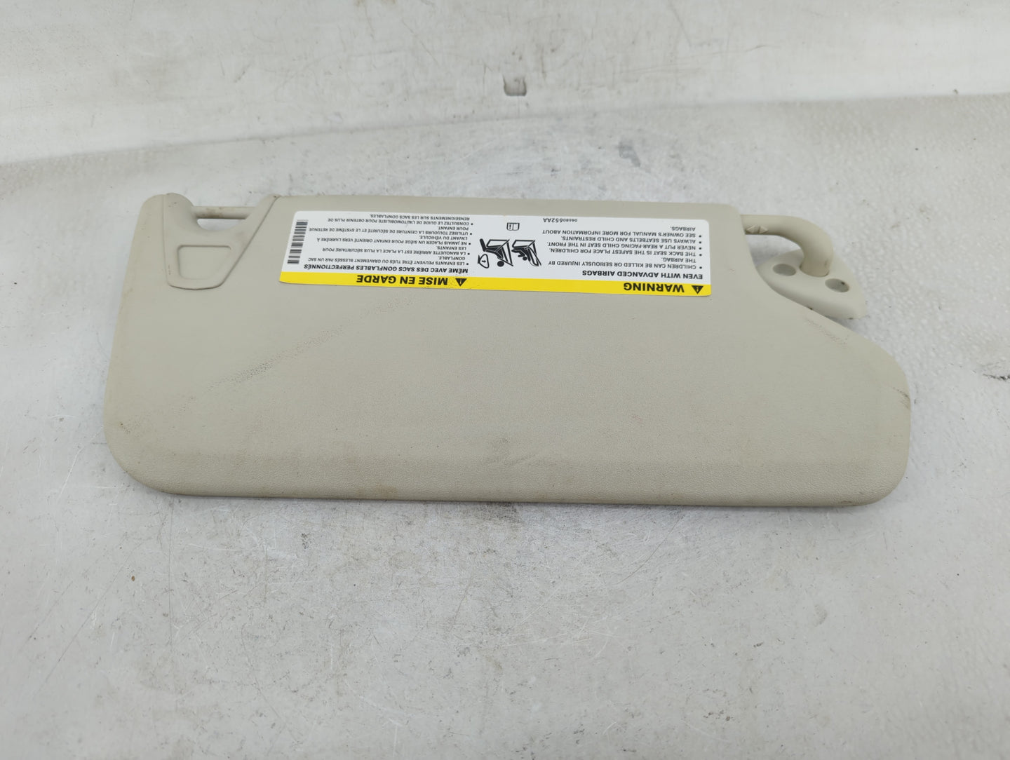2009-2010 Dodge Journey Sun Visor Shade Replacement Driver Left Mirror Fits Fits 2009 2010 OEM Used Auto Parts - Oemusedauto