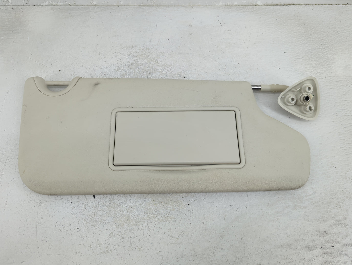 2009-2010 Dodge Journey Sun Visor Shade Replacement Passenger Right Mirror Fits Fits 2009 2010 OEM Used Auto Parts - Oemused