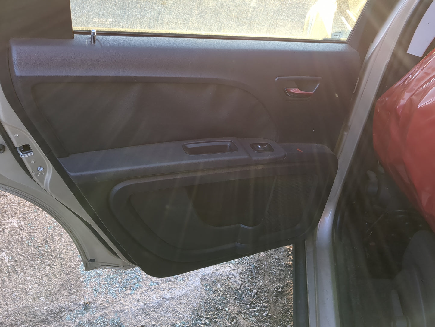 2010 Dodge Journey Driver Rear Door Oem 1231978 - Oemusedautoparts1.com