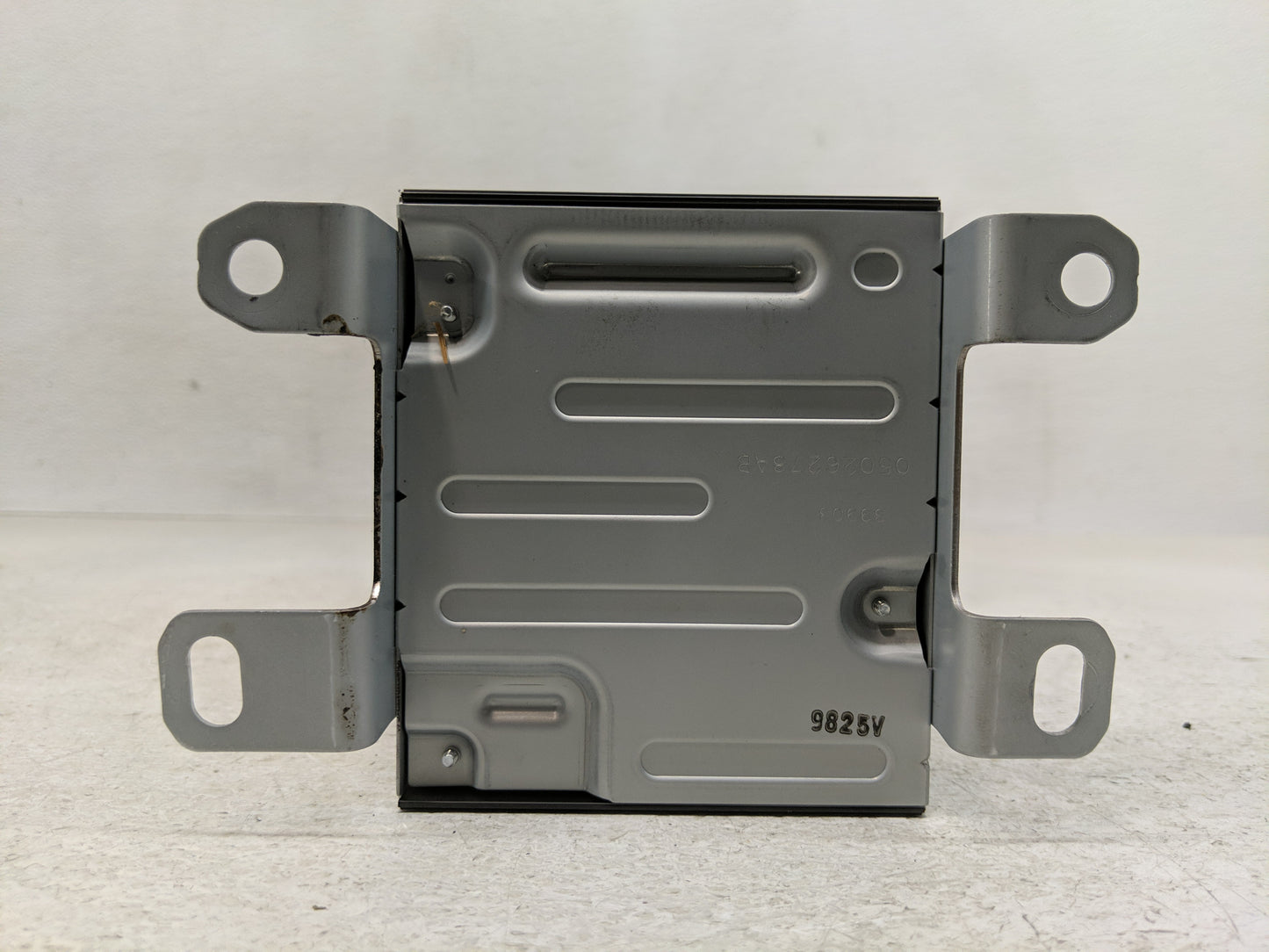 2010 Dodge Journey Radio AM FM Cd Player Receiver Replacement P/N:05026278AB Fits OEM Used Auto Parts - Oemusedautoparts1.co