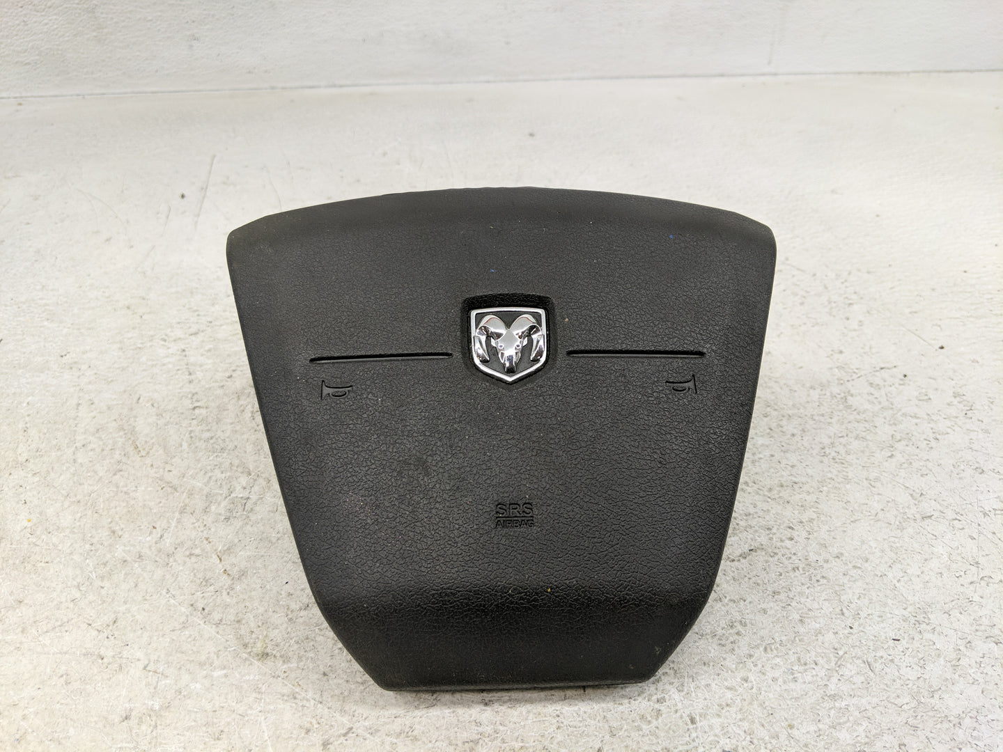 2009-2017 Dodge Journey Air Bag Driver Left Steering Wheel Mounted P/N:1MP01XDVAA Fits OEM Used Auto Parts - Oemusedautopart