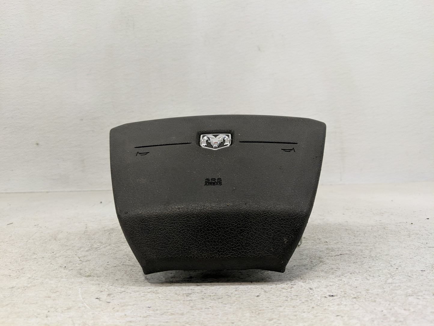 2009-2017 Dodge Journey Air Bag Driver Left Steering Wheel Mounted P/N:1MP01XDVAA Fits OEM Used Auto Parts - Oemusedautopart