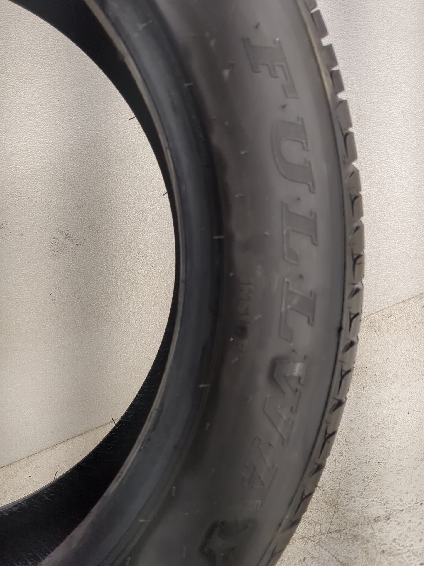 Used Tire 225/55R19 FULLWAY HP108 99V - Tread Depth 10/32 - Oemusedautoparts1.com