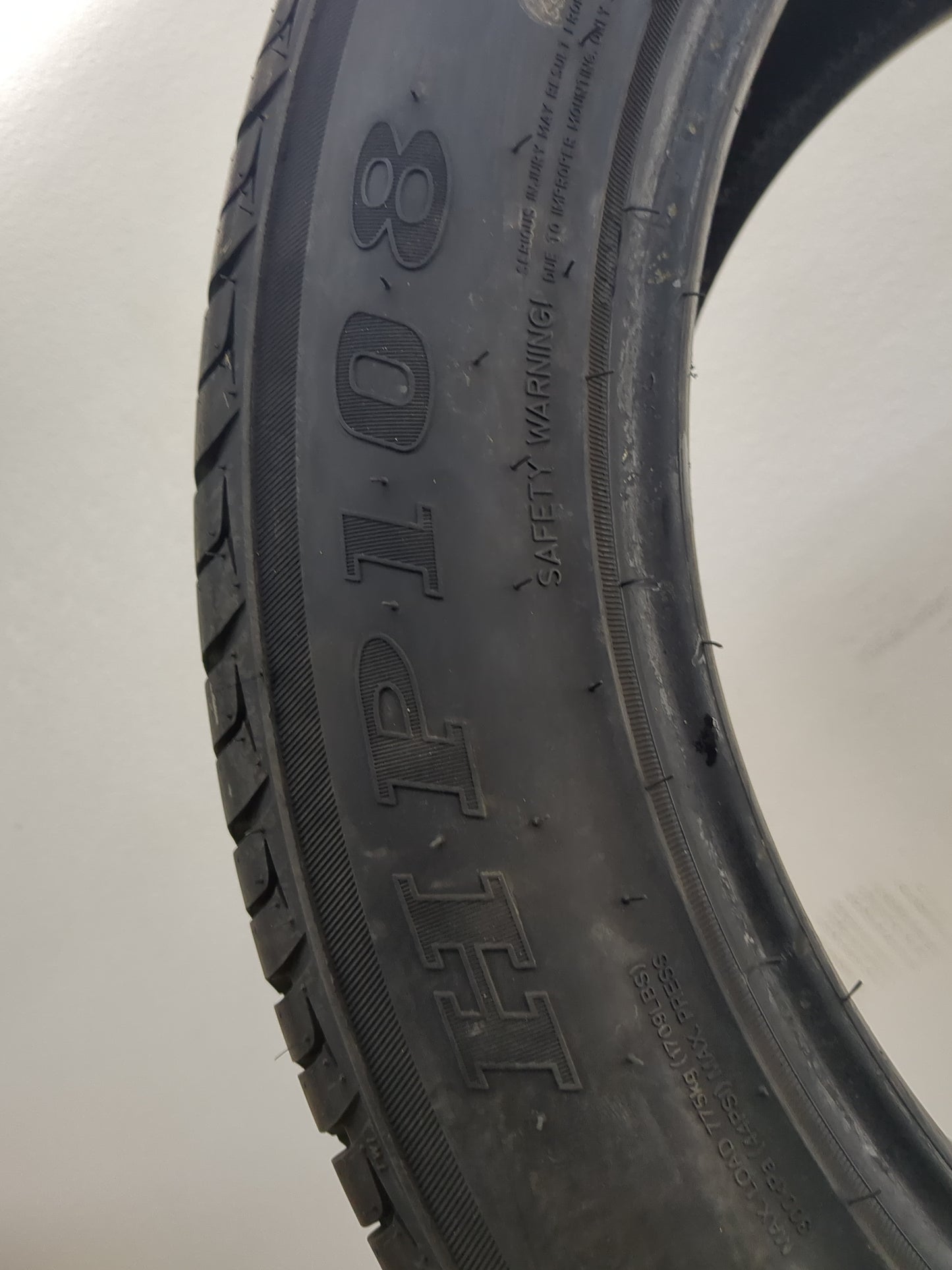 Used Tire 225/55R19 FULLWAY HP108 99V - Tread Depth 10/32 - Oemusedautoparts1.com