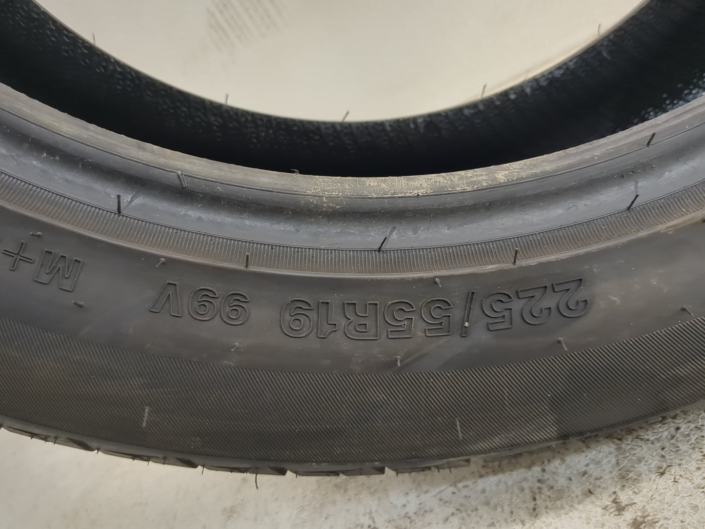 Used Tire 225/55R19 FULLWAY HP108 99V - Tread Depth 10/32 - Oemusedautoparts1.com