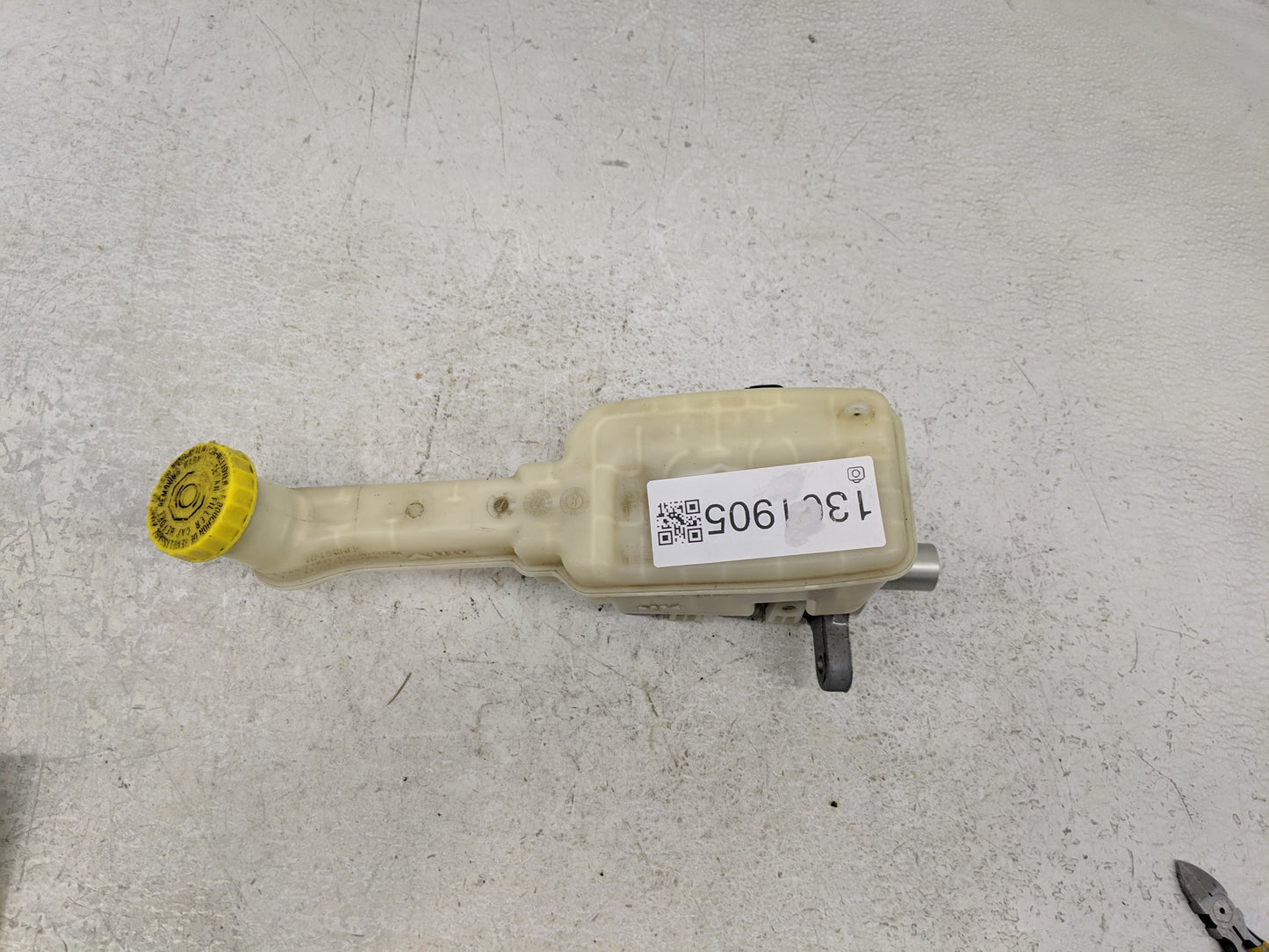 2010 Dodge Journey Brake Master Cylinder - Oemusedautoparts1.com