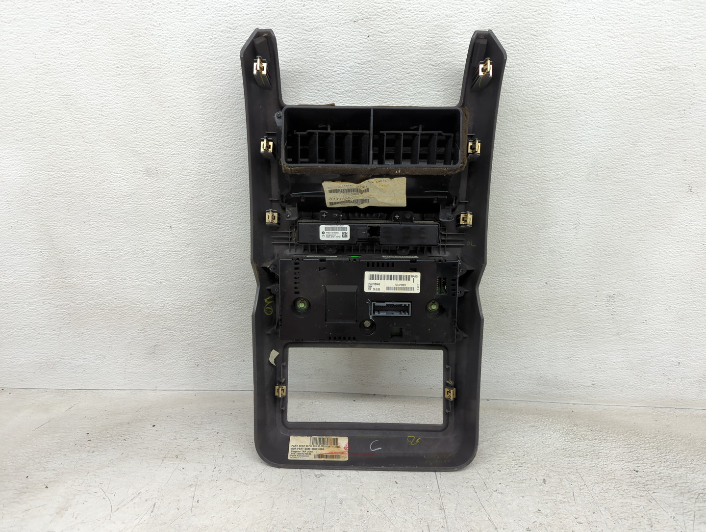 2010 Dodge Journey Climate Control Module Temperature AC/Heater Replacement P/N:P55111894AG Fits OEM Used Auto Parts - Oemus