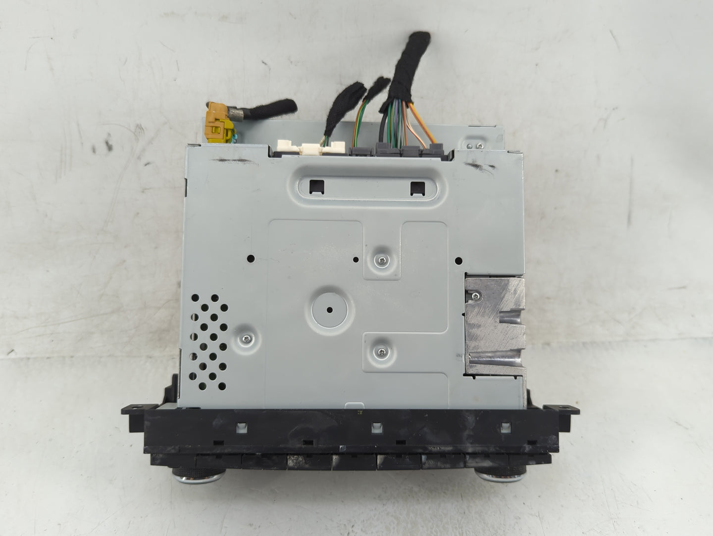 2010 Dodge Journey Radio AM FM Cd Player Receiver Replacement P/N:05064948AC Fits Fits 2009 2011 2012 2013 2014 OEM Used Aut
