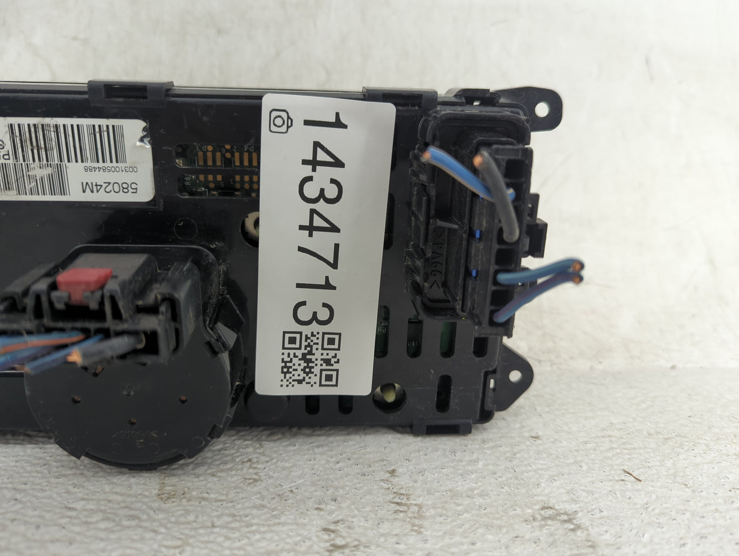 2010 Dodge Journey Climate Control Module Temperature AC/Heater Replacement P/N:P55111892AF 58024M Fits OEM Used Auto Parts 