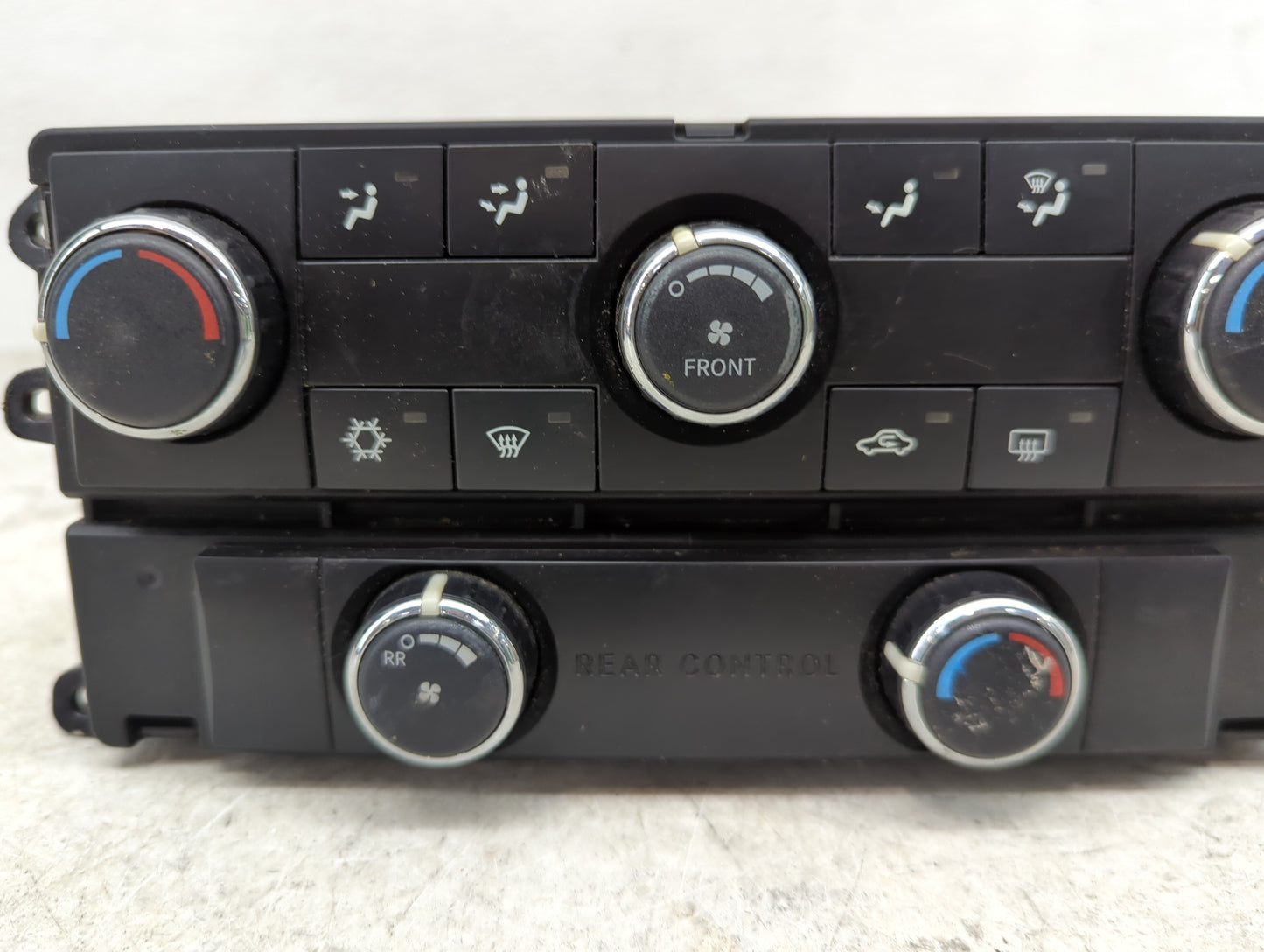 2010 Dodge Journey Climate Control Module Temperature AC/Heater Replacement P/N:P55111892AF 58024M Fits OEM Used Auto Parts 