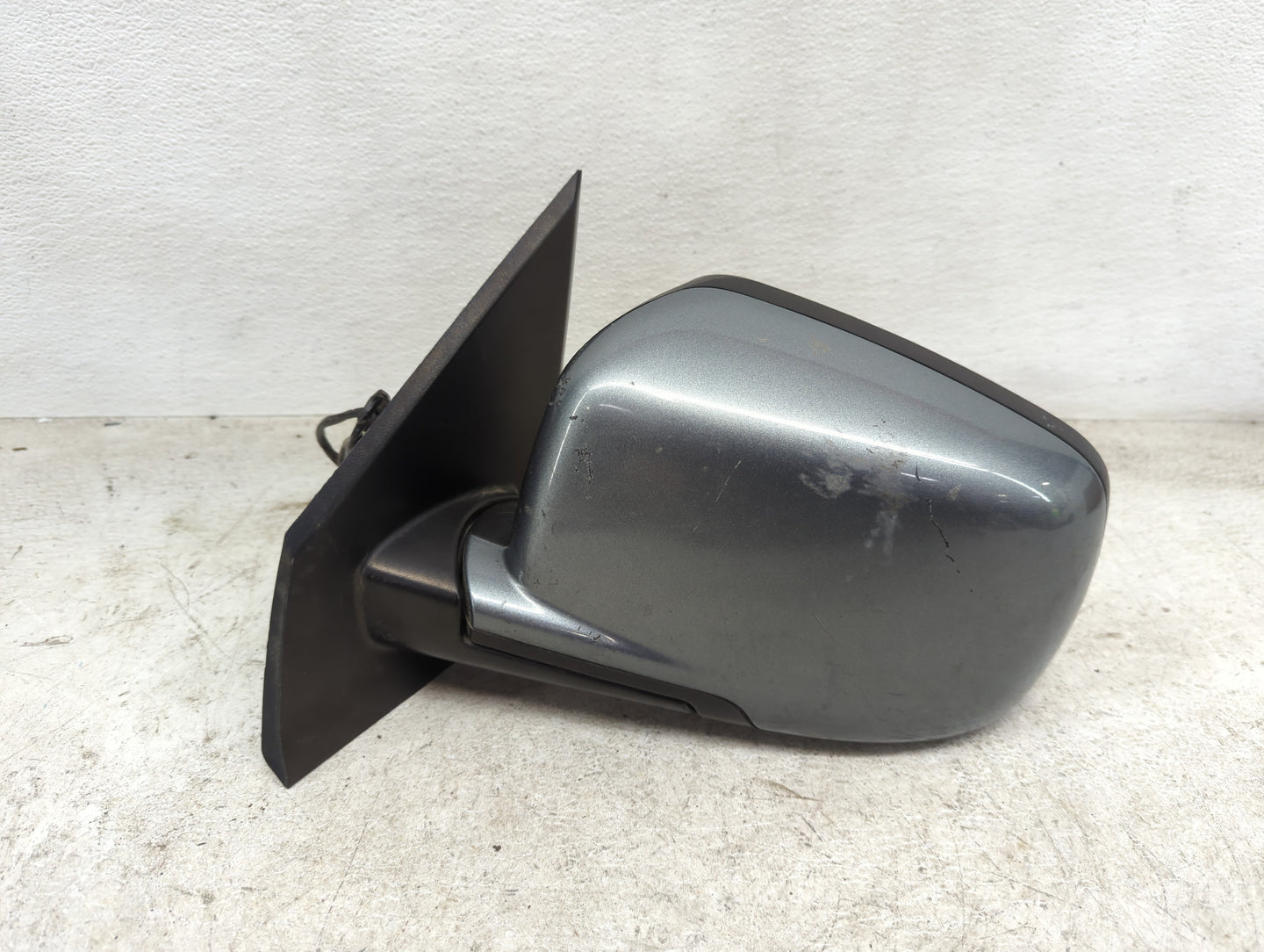 2010 Dodge Journey Driver Side View Mirror - Left Door Mirror OEM Used - Oemusedautoparts1.com