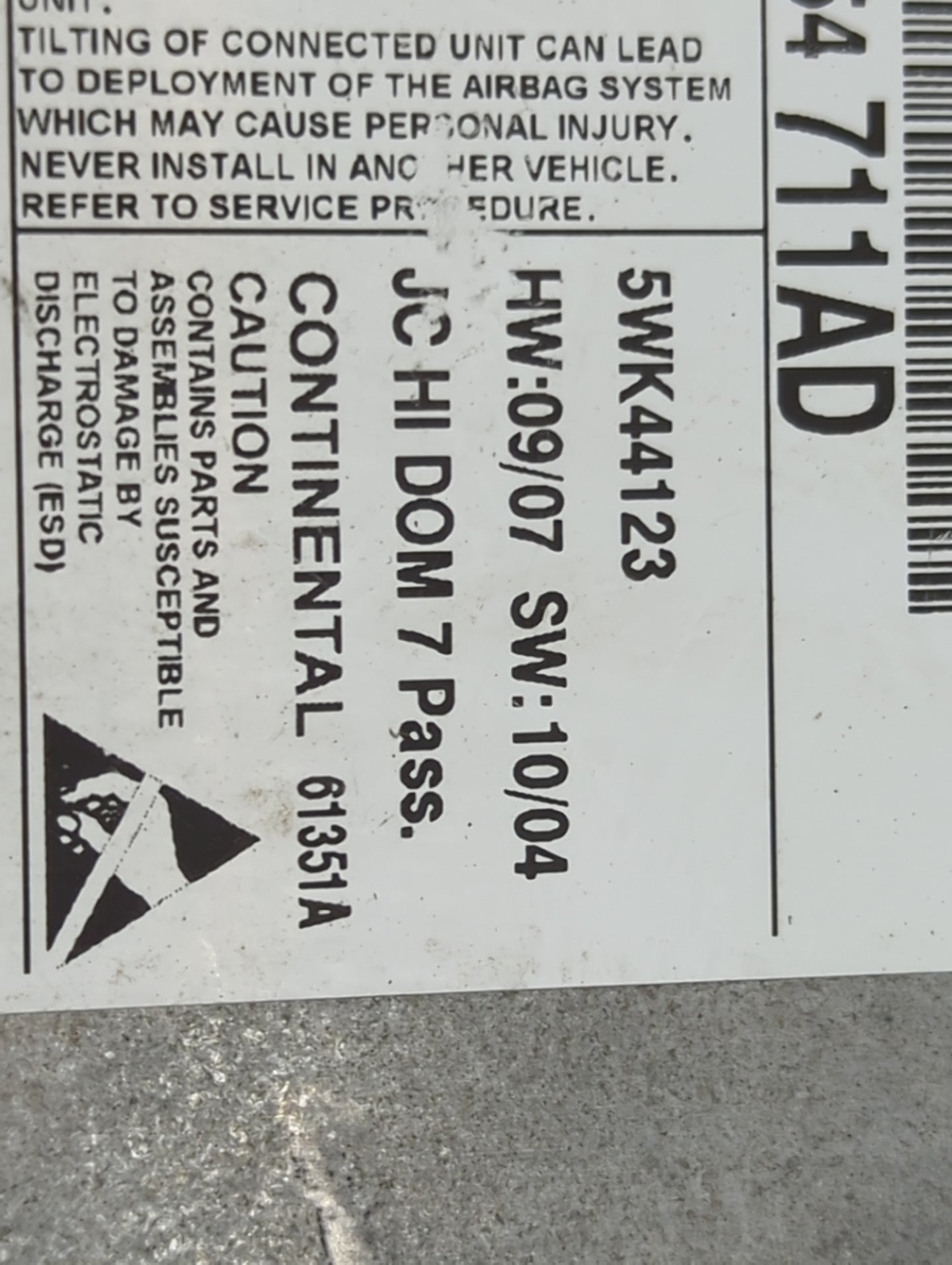 2009-2010 Dodge Journey Safety Restraint Srs Airbag Control Module - Oemusedautoparts1.com