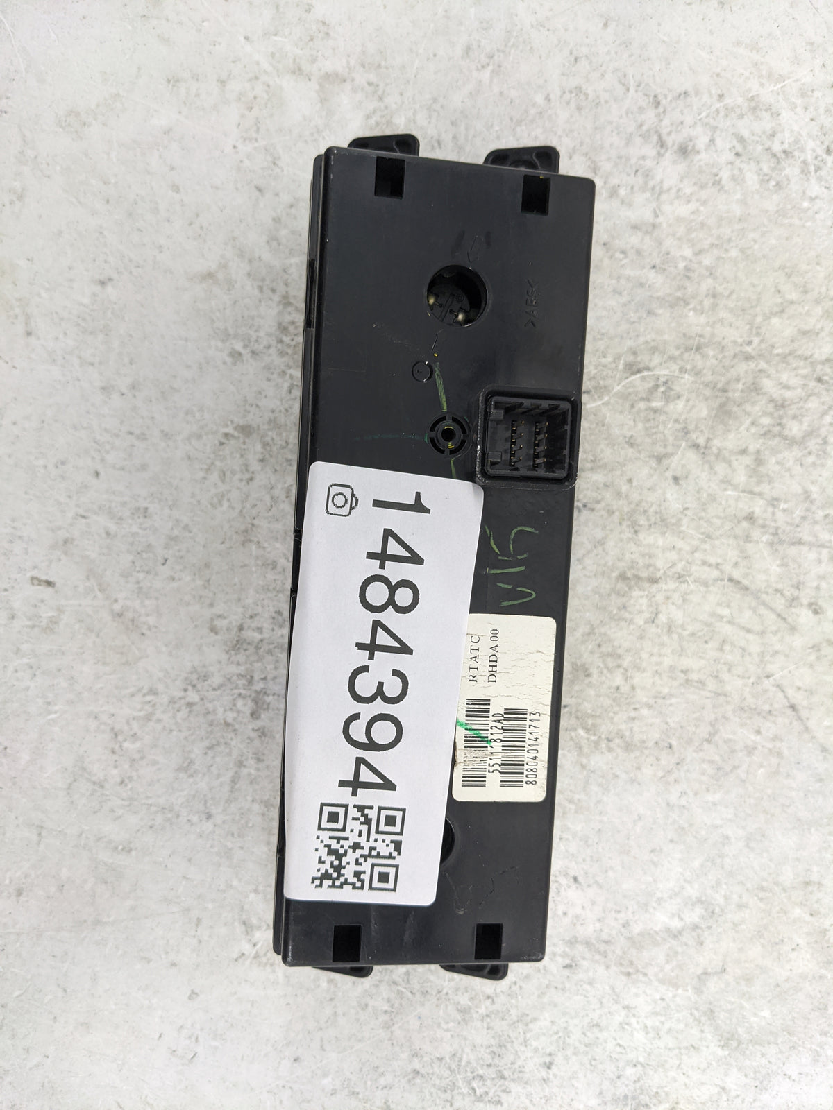 2009-2010 Dodge Journey Climate Control Module Temperature AC/Heater Replacement P/N:55111812AD Fits Fits 2008 2009 2010 OEM