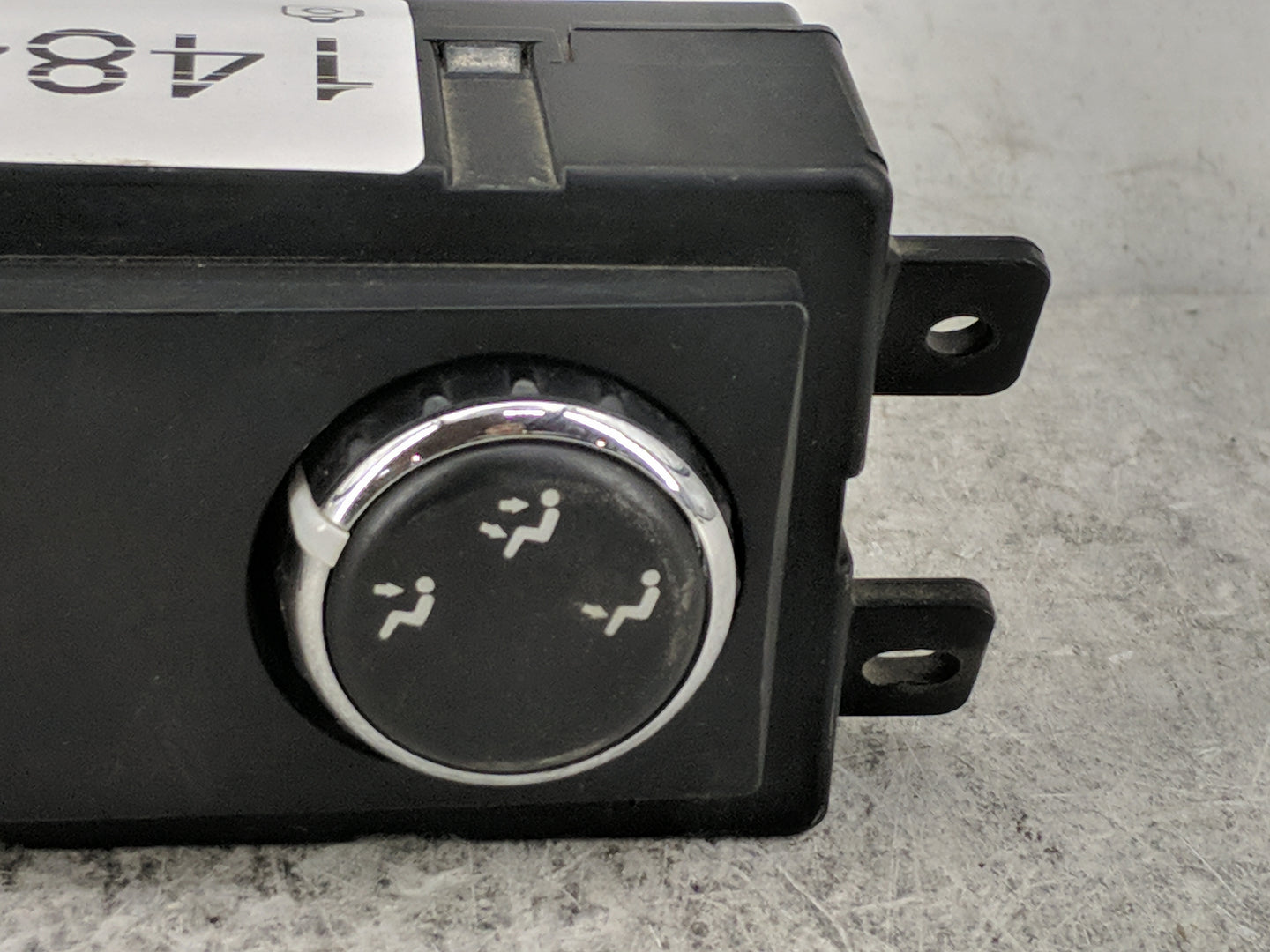 2009-2011 Dodge Journey Climate Control Module Temperature AC/Heater Replacement P/N:55111810AD Fits Fits 2008 2009 2010 201