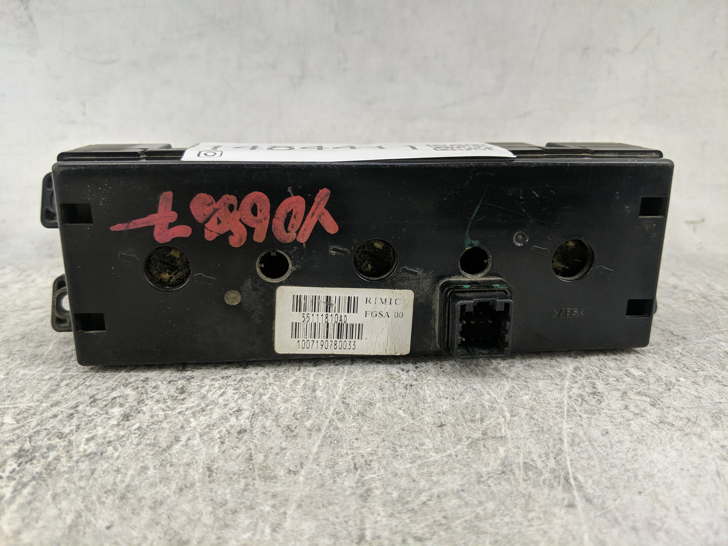 2009-2011 Dodge Journey Climate Control Module Temperature AC/Heater Replacement P/N:55111810AD Fits Fits 2008 2009 2010 201