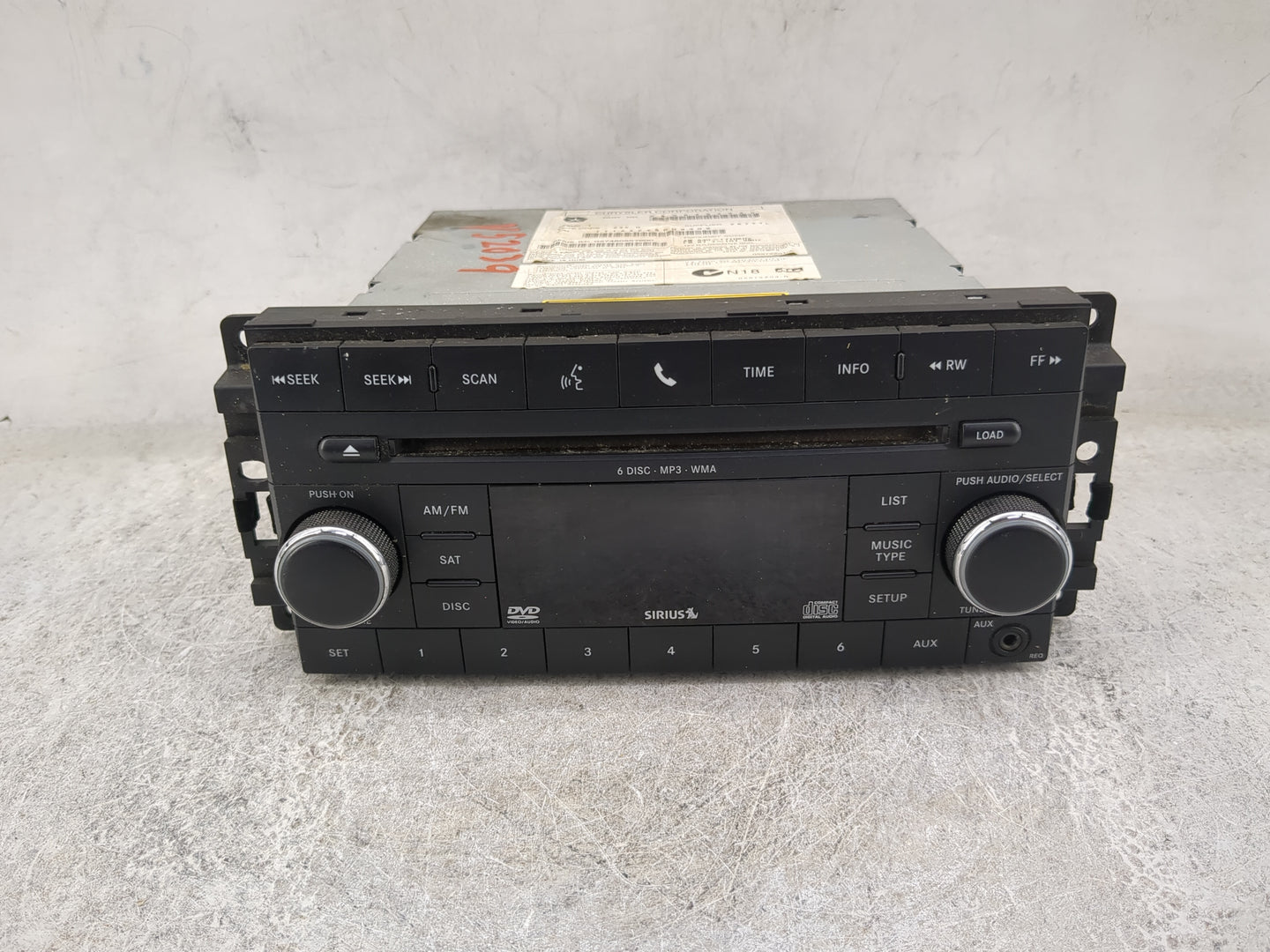 2009-2010 Dodge Journey Radio AM FM Cd Player Receiver Replacement P/N:05064948AC TT1AA2450U9309 Fits Fits 2008 2009 2010 OE